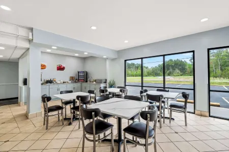 Motel 6 Biloxi, MS - Ocean Springs