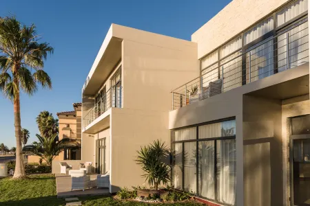 Flamingo Villas Boutique Hotel