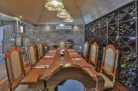 La Riviera Hotel Hotels in Belen