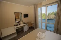 Family Hotel Saint George Hotels in Kladnitsa