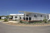 NRMA Stockton Beach Holiday Park - Homestays