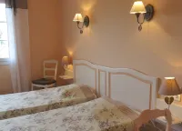 Hôtel les Hauts de Mourèze Hotels in Faugeres