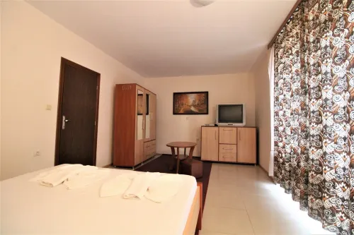 Eden - Menada Apartments