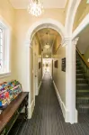The North Shore Hotel - parcheggio