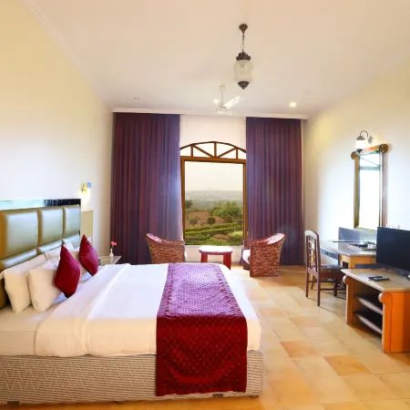 Kohinoor Samudra Beach Resort