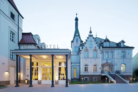 Dorint Parkhotel Meißen Отели рядом со станцией Meißen