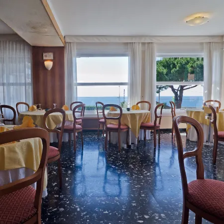 Hotel Ariston Montecarlo