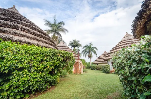 Kingfisher Safaris Resort Hotel