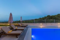 Vigla Suites - Ocean View