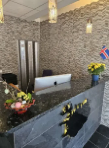 101 Guesthouse Hotel