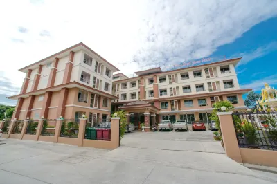 Home Sweet Home Place Hotel in zona Palazzo King's Narai