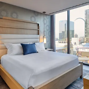 Live by Loews - St.Louis