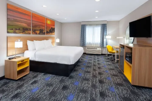 Days Inn by Wyndham Wooster Các khách sạn ở Chester Township