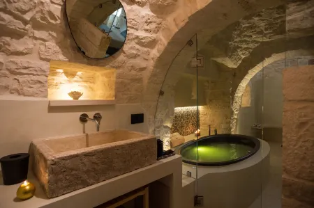 Trulli di Zia Vittoria Отели рядом с достопримечательностью «Trullo Sovrano»