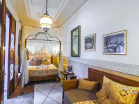Riad Melhoun & Spa Hotels near Mellah