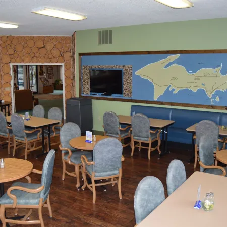 Cedar Hill Lodge