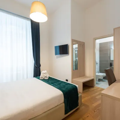 Duomo Hermes Relais - by Pera Rooms Collection Отели рядом с достопримечательностью «Церковь Сан-Грегорио-Армено»