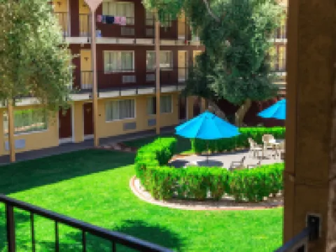 狂歡節 酒店 鄰近拉斯維加斯會議中心的酒店