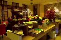 Hotel NEO Cirebon by ASTON Hotels in Kejaksan