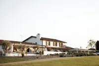 The Oaks Ranch Hotels in Broulee