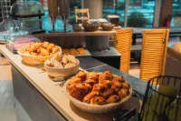 Ecla Paris Massy Palaiseau - Frühstück
