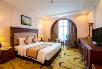 Sai Gon Kim Lien Hotel Vinh City - Bathtub