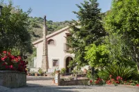 Agriturismo Bergi Hotel in zona Comune di Pollina (uffici di Finale)