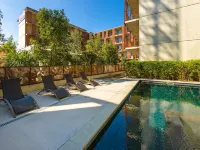Lagrange Aparthotel Montpellier Millénaire - Pool