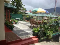 Richmond Inn Hotels near Nanu Oya Railway Station