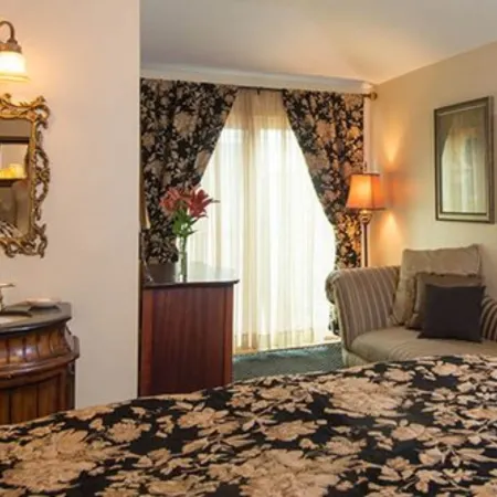 Inn at Ellis River