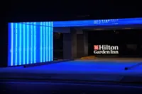 Hilton Garden Inn Redmond Seattle - Parking