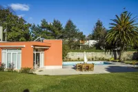 Liiiving in Porto | Oporto Garden Pool House - Private Pool