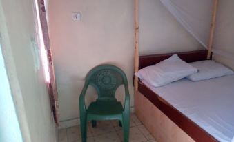 Queens Village Hotel