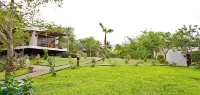 Tugawe Cove Resort Hotels in Caramoan