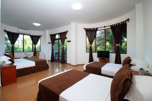 Natura Gardens Galápagos Hotels in Santa Cruz Island