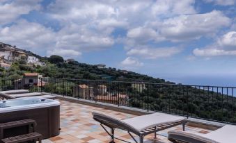 Le Arcate Giuliana in Massa Lubrense