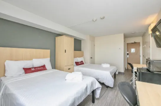Rideau Residence University of Ottawa Hotels near Hull