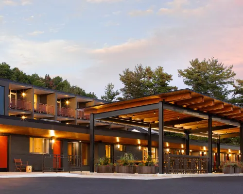 Rhode's Motor Lodge Hotels in Boone