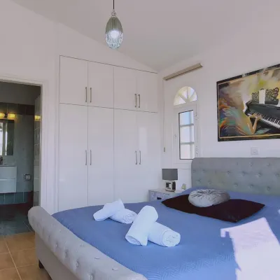 63 PEY - Stay Calypso Villa Hotels near Diving place