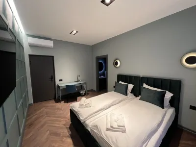 Luna Self Check-in Hotel Klaipeda Hôtels à proximité de : Meridianas