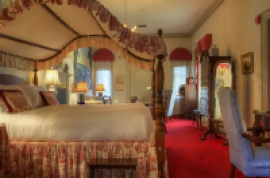 Francis Malbone House Hotels in Newport