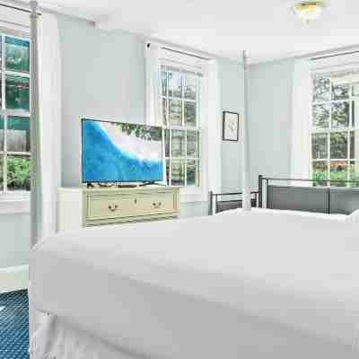 Beekman Arms and Delamater Inn Rooms