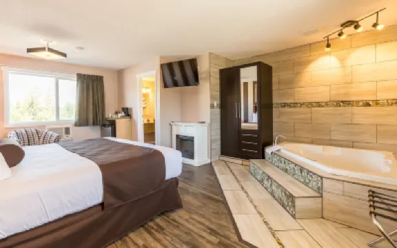 Carmel Inn Hotels in 