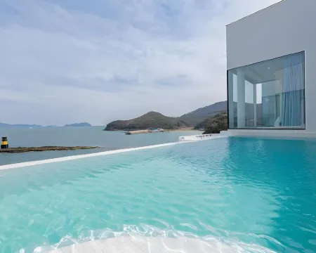 Namhae Private Pool Villa Damhae 南海郡酒店