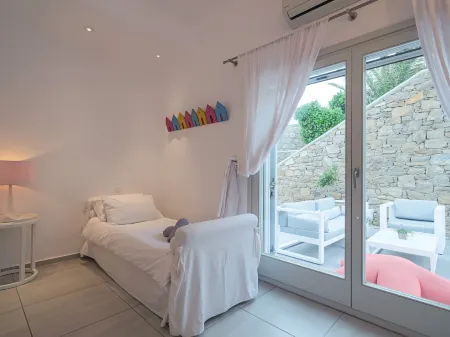 Lux Villa, 5 Master Br, Private Pool, Sunset View! Отели рядом с достопримечательностью «"Маленькая Венеция"»