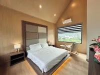 Odyssey Hostel, Tours & Motorbikes Rental Hotels in Thành phố Hà Giang