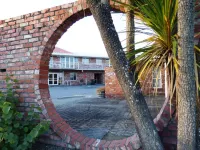 Alexandra Heights Motel Hotels in Clyde