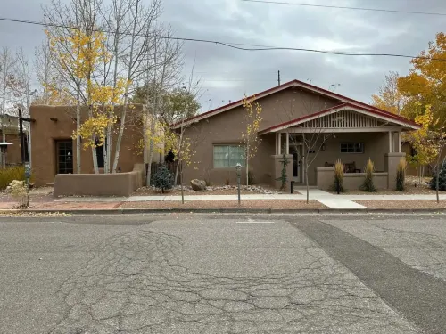 Palace Modern Residences at the Railyard