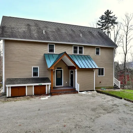 The Queens Croft V2 - Luxury Killington Ski Home, Newer, Better, Ski-Ier, Home