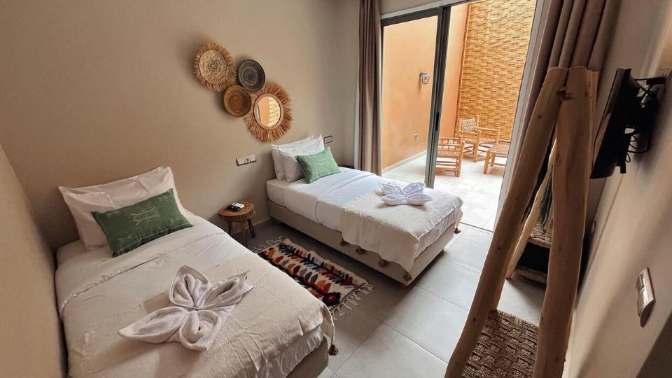 harmony surf lodge